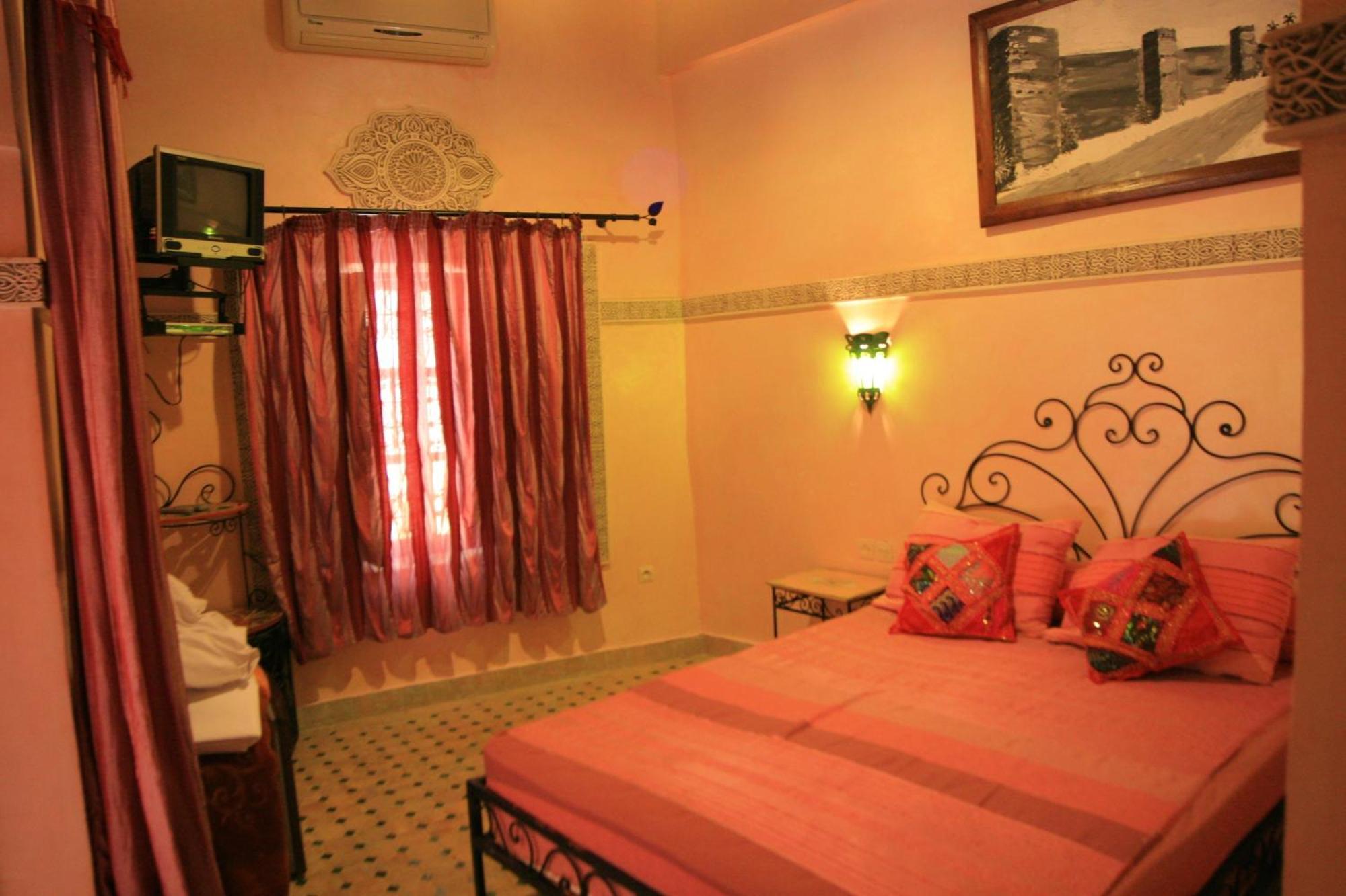 Riad Anass Al Ouali Fes Exterior photo